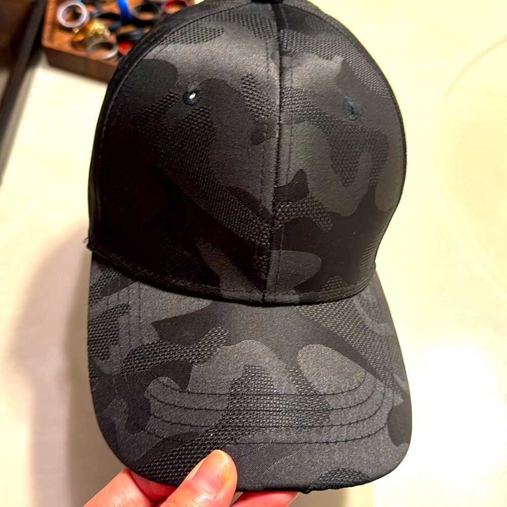 Black Camo Hat